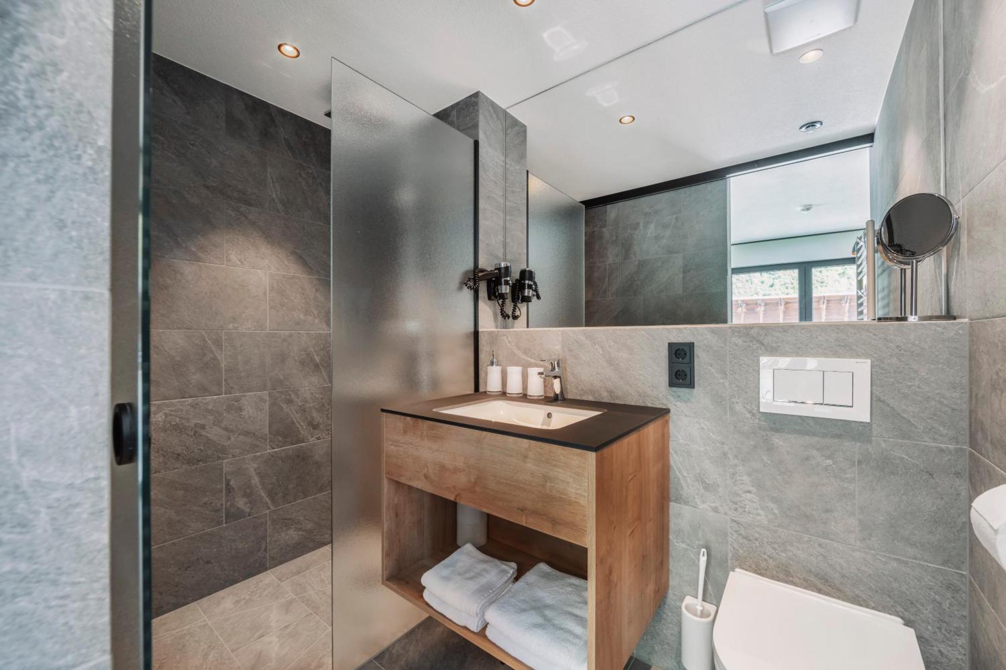 Λlpstern - Silvretta Card Premium Betrieb Apartment กัลเทือร์ ภายนอก รูปภาพ